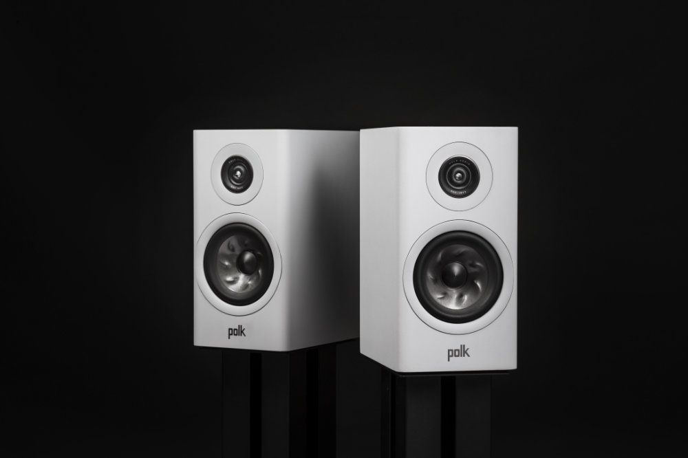 Polk Audio R100 jalustakaiutinpari, valkoinen Polk Audio R100 jalustakaiutinpari, valkoinen