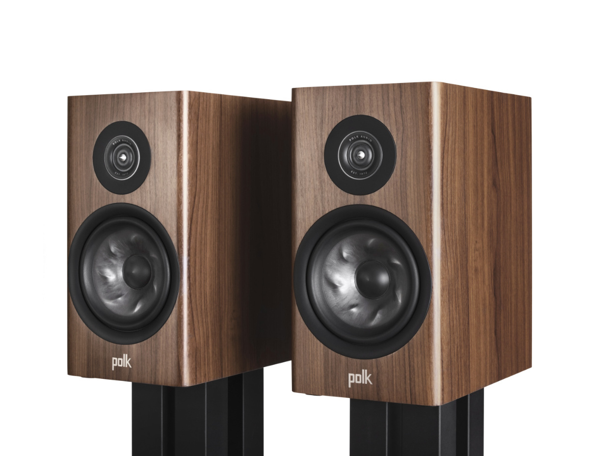Polk Audio R200 jalustakaiutinpari, pähkinä Polk Audio R200 jalustakaiutinpari, pähkinä