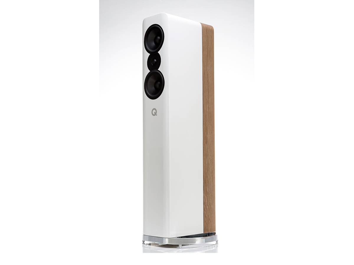 Q Acoustics Concept 500 lattiakaiutin, valk/puu Q Acoustics Concept 500 lattiakaiutin, valk/puu