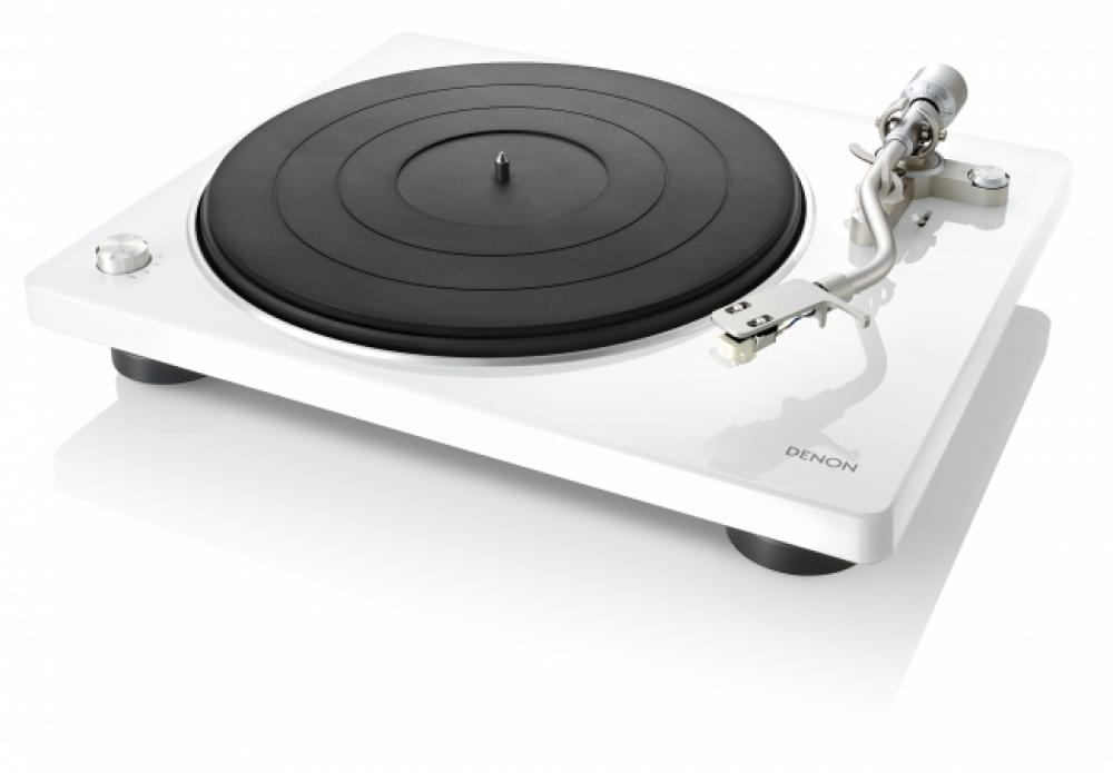 Denon DP-400 levysoitin, valkoinen Denon DP-400 levysoitin, valkoinen