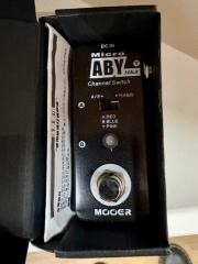 Käytetty Mooer ABY MKII