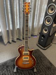 Käytetty ESP LTD EC-1000 Deluxe sähkökitara Käytetty ESP LTD EC-1000 Deluxe sähkökitara